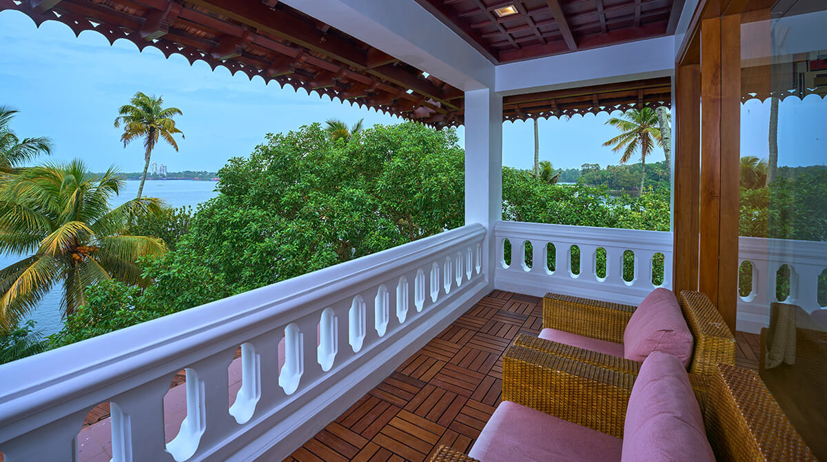 The Leela Ashtamudi: A Symphony of Luxury and Nature in Kerala