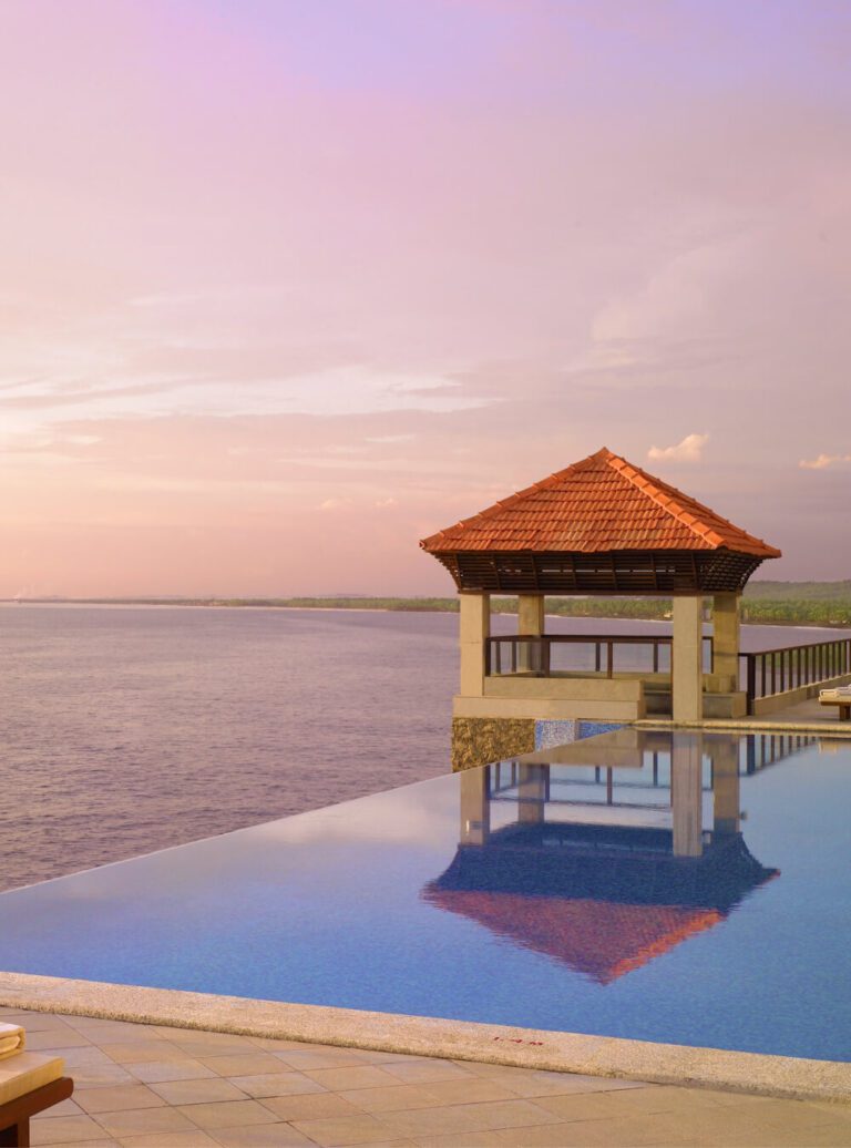 The Raviz 5 Star Hotels and Resorts in Kerala | The Raviz Hotels and Resorts