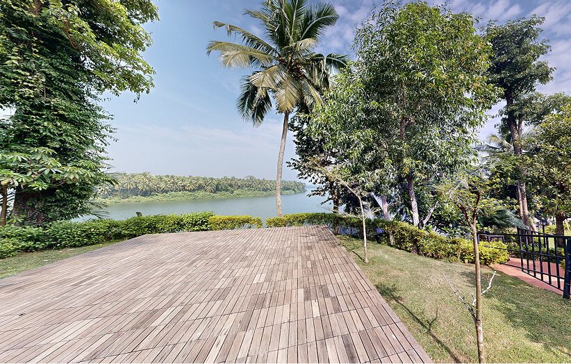 Yoga deck