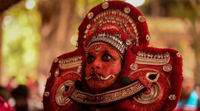 Traditional Kerala Artforms – Kathakali, Theyyam & More in North Kerala
